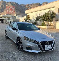 نیسان ئەلتیما